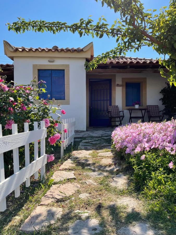 Vasilopoulos Estate โคโรนิ ภายนอก รูปภาพ